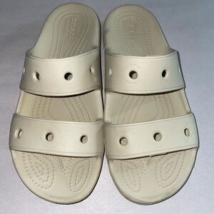 Cream Crocs Slides - Men's Size 4/ Women’s Size 6